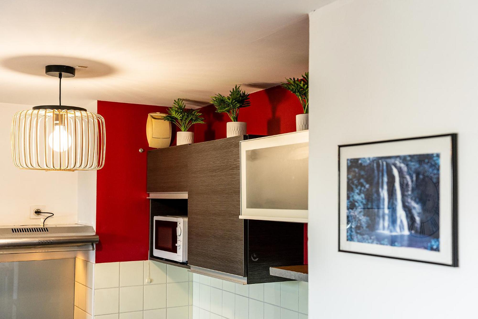 Appartement T2 - Sainte-Clotilde - Wifi - A la Nuitée Extérieur photo